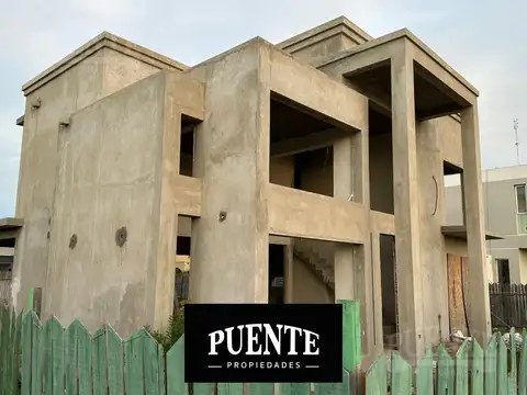 Obra en construcción a la Venta en Lagos de Canning 1