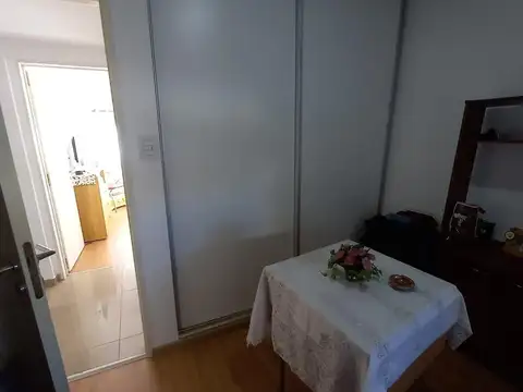 Venta departamento 3 ambientes con balcon y cochera en wilde