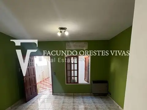 PH EN VENTA - 3 AMBIENTES CON PATIO - CIUDADELA -