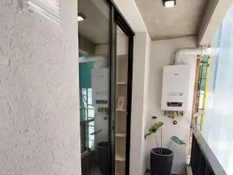 Juan Manuel de Rosas 1177 , Piso 1