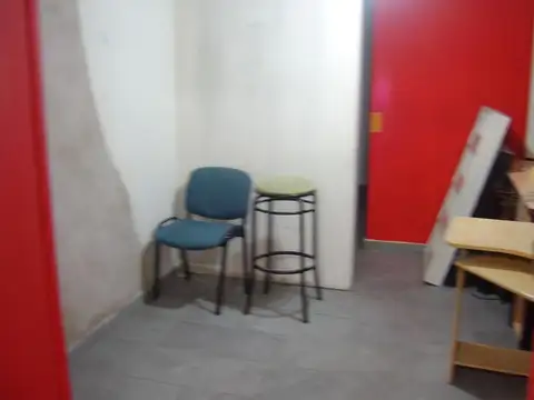 Oficina Monoambiente con 6 baños