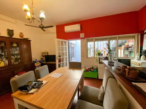 Depto Tipo Casa en Venta de 4 ambientes