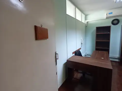 Oficina en Alquiler en Congreso, $ 300.000