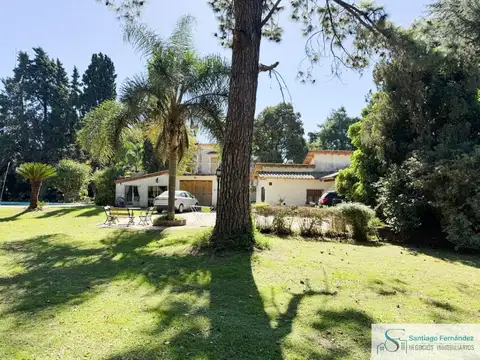Casa quinta en venta de 370m2 ubicado en General Rodríguez