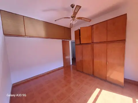 Departamento en Alquiler en Rafael Calzada, $ 600.000