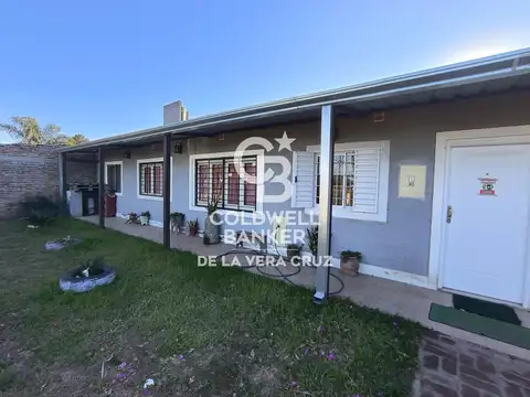 Casa de dos dormitorios con piscina a metros de la Ruta 1 - Km 12