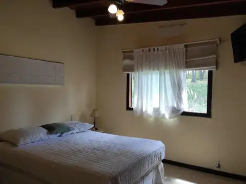 Casa en Venta en Mar de las Pampas, USD 180.000
