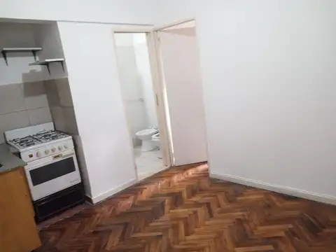 VENTA 2 AMBIENTES CON RENTA EN ABASTO