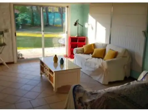 Casa en Alquiler de 3 dormitorios