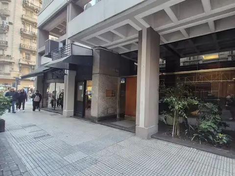 OFICINA EN CABA, CON COCHERA, APTA VIVIENDA.