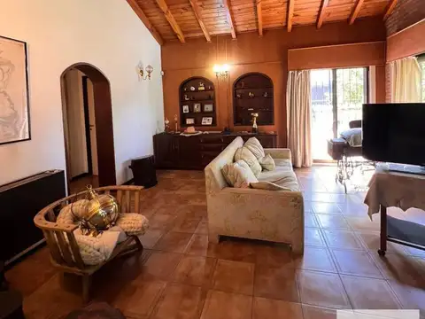 Casa en Venta en Villa Adelina, Partido de San Isidro