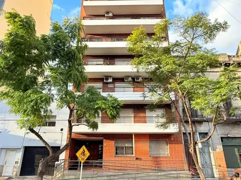 Alquiler departamento 2 1/2 ambientes La Boca