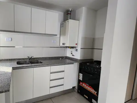 Departamento en Alquiler en General Paz, $ 550.000