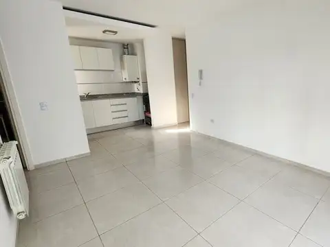 Domingo F. Sarmiento 1300, Piso 2