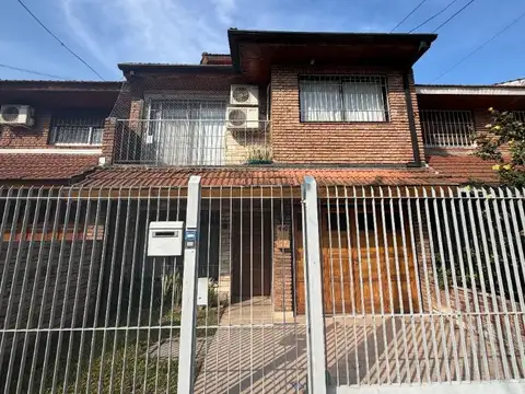 c/av exc chalet ph 3 pl  4 dor ste play fdo pil gge