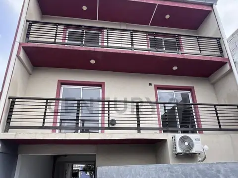 5 1500, Piso 0