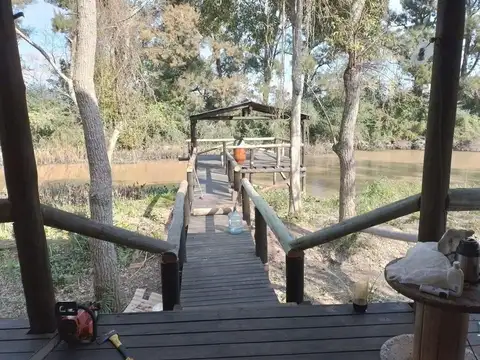 VENTA CASA 3 AMBIENTES DELTA ARROYO LEBER