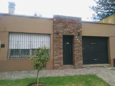 Casa  en Venta ubicado en Quilmes,  G.B.A. Zona Sur