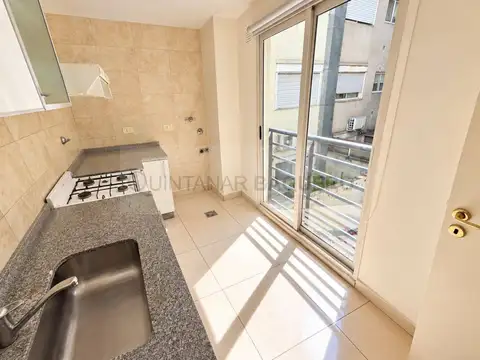 Depto Tipo Casa en Alquiler de 1 dormitorio