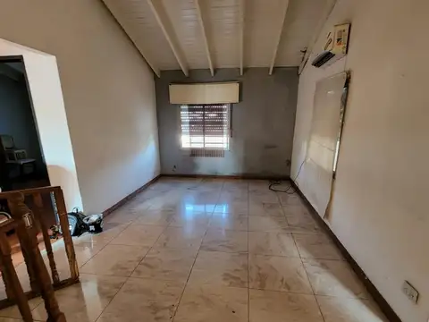 Depto Tipo Casa en Venta de 6 ambientes