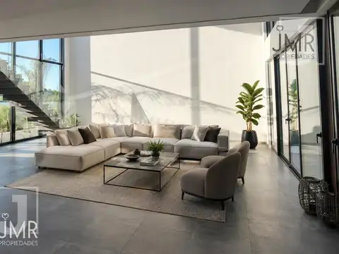 CASA AL RÍO EN EL NAUDIR | 346 M² | AMARRA PROPIA | PILETA | FINANCIACIÓN