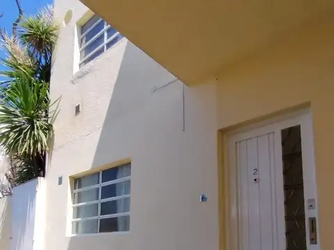 Depto Tipo Casa en Venta de 1 dormitorio