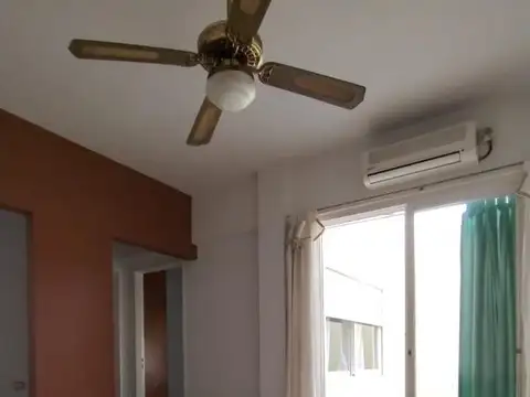 Depto Tipo Casa en Venta 25 años