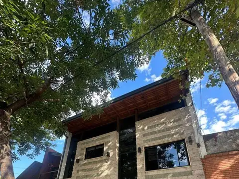 Casa Dúplex  en Venta en Villa Devoto, Capital Federal, Buenos Aires