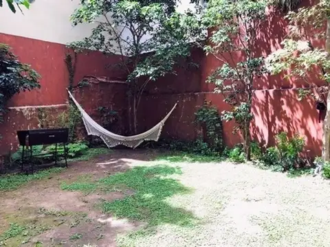 depto de 3 dorm. con jardin Apto profesional