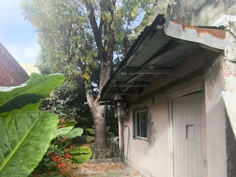 VENTA CASA A REFACCIONAR/TERRENO/LOTE ZONA FABRIL
