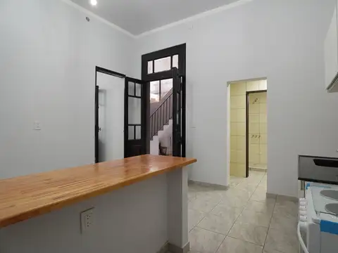 VENTA PH 2 AMBIENTES CON TERRAZA, PARQUE PATRICIOS.