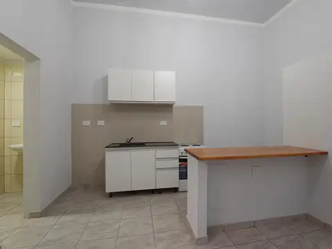 Depto Tipo Casa 2 ambientes con 1 baño