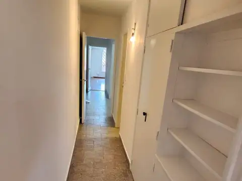 Departamento 4 ambientes con 2 baños