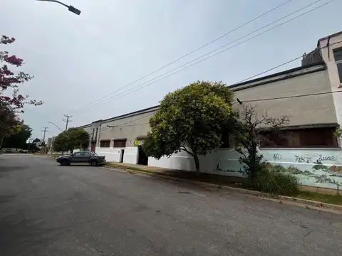 SE VENDE GRAN GALPON EN SANTO TOME