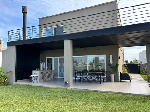 Barrio Náutico El Naudir, Escobar