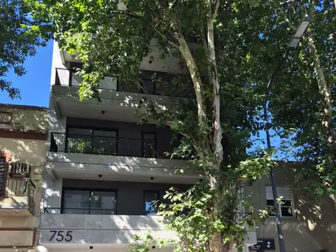 monoambiente con balcon a estrenar, edificio con amenities