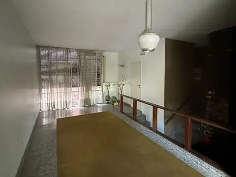 Oficina 4 ambientes con 3 baños