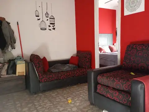 Depto Tipo Casa en Venta en Piñeyro, USD 140.000
