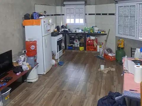 Casa en venta - 3 Dormitorios 2 Baños - Lomas del Mirador