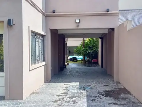 Casa en Venta en Don Torcuato, USD 370.000