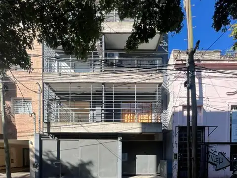 DEPARTAMENTO 2 AMBIENTES CON COCHERA