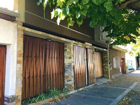 Complejo de 7 dptos en Venta - Lomas de Zamora