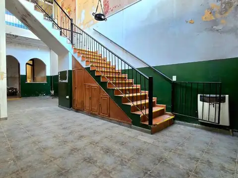 Depto Tipo Casa 8 ambientes con 3 baños