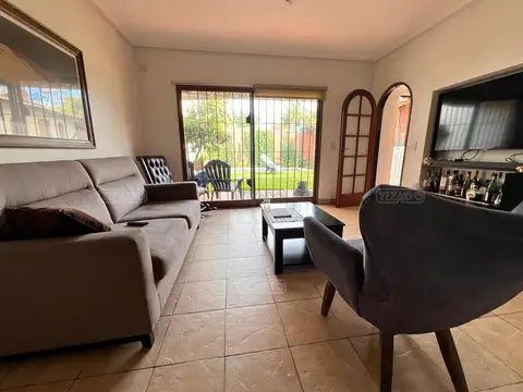 Casa en Alquiler 50 años