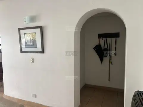 Casa en Alquiler en Olivos, USD 1.950