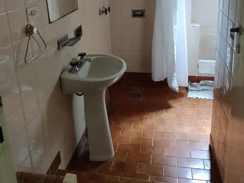 Depto Tipo Casa en Venta en Centro, USD 90.000