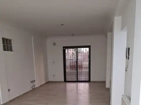 Departamento en Alquiler de 6 ambientes