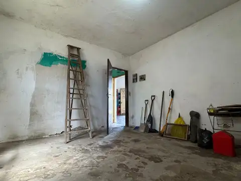 Casa 2 ambientes con 1 baño