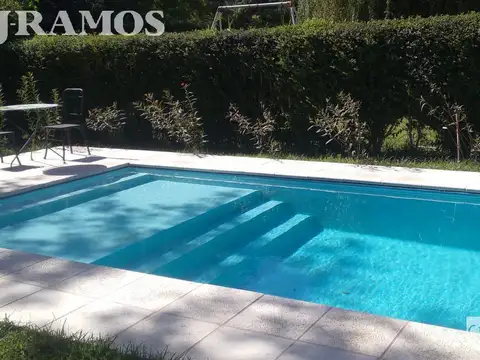 Casa en  La  Lonja Pilar Divina !