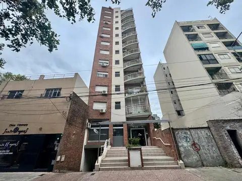Alpatacal 3200, Piso 8